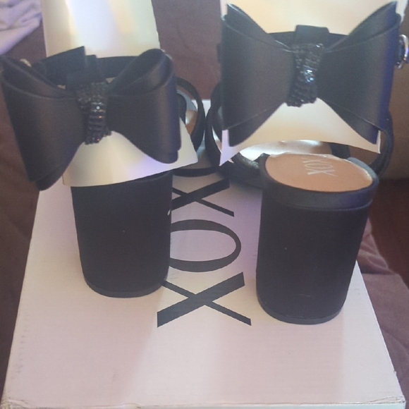XOXO Shoes - Peyton Black Bow Block Heel Sandals